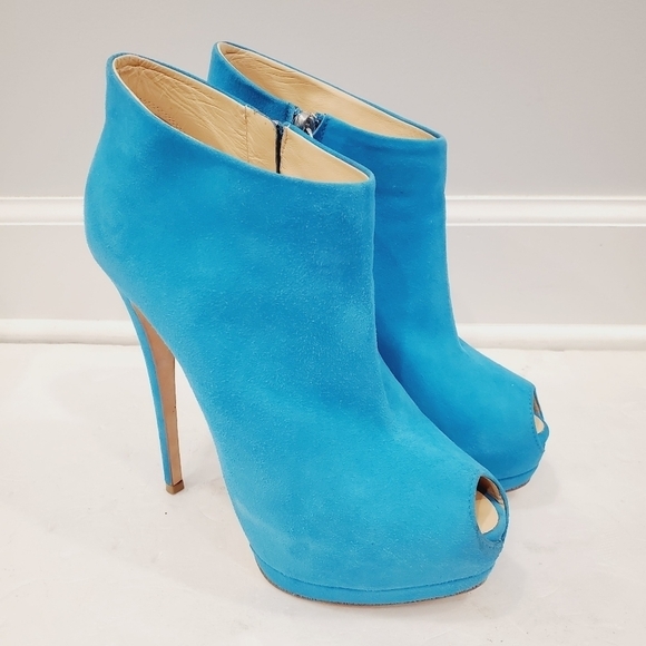 Giuseppe Zanotti Turquoise Booties - Picture 1 of 9
